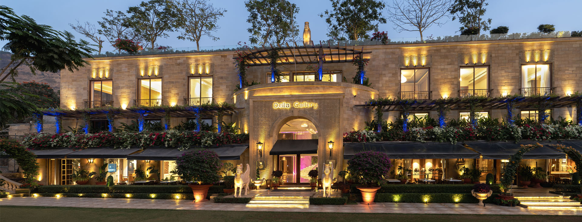 Large building Luxury Projects