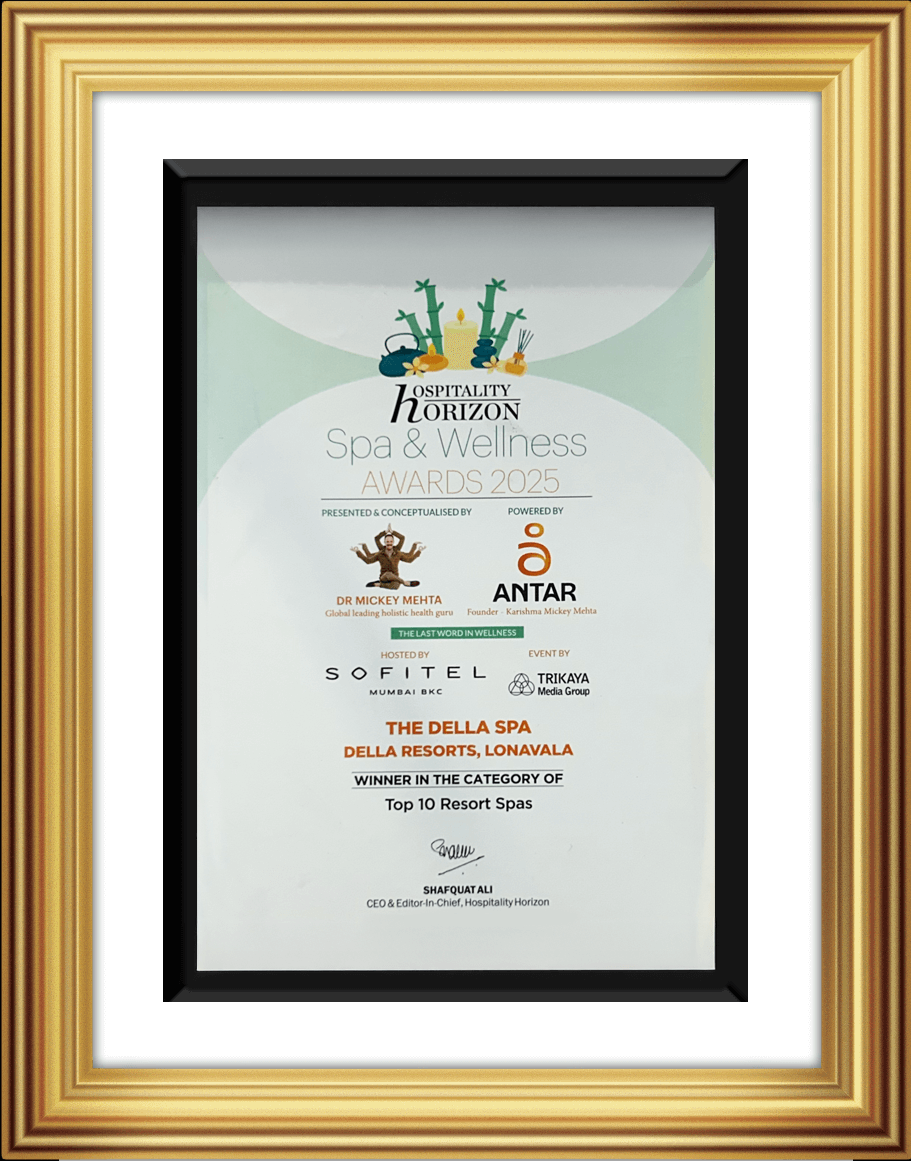Della Award-15