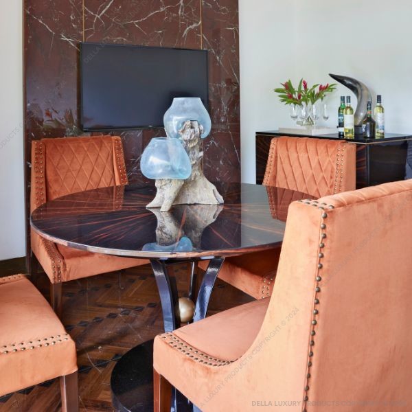 Aadaro Dining Table