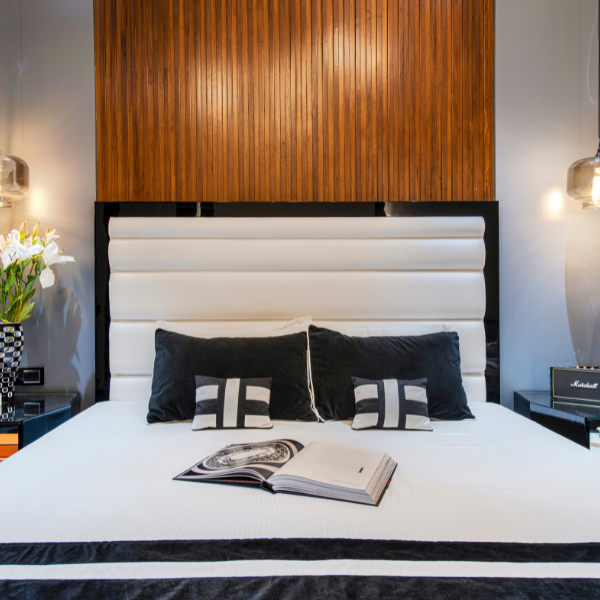 Della Bedrooms Luxury Abarjaa Collection Bed Product Image