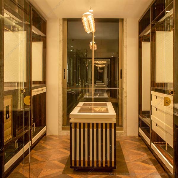 Della Home Furniture Luxury Walk In Wardrobe Abeesh Collection Product Image