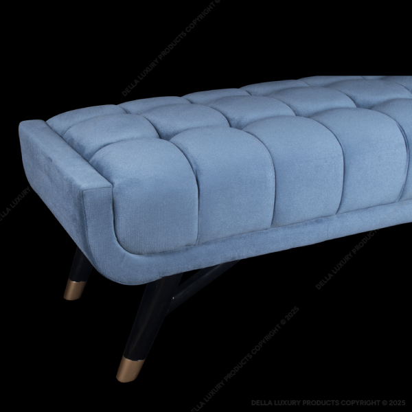 Della Bedrooms Luxury Bunesteeh Collection Ottoman Product Image