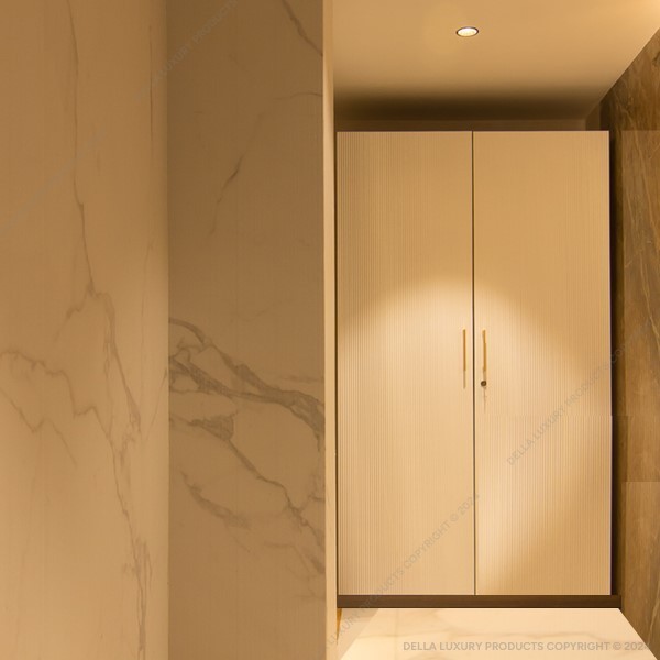 Chamrosh Hinged Wardrobe