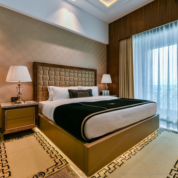 Della Home Furniture Luxury Bedroom Gira Collection King Size Bed Product Image