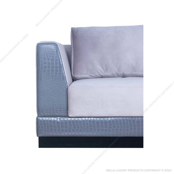 Della Luxury Home Furniture lraj Collection Three-Seater Sofa HOME54168