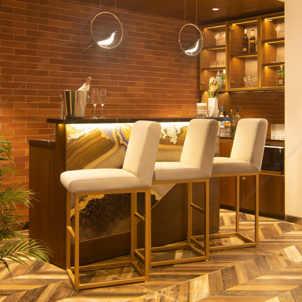 Della Luxury Home Furniture Vespasian Collection Upright Bar HOME54987