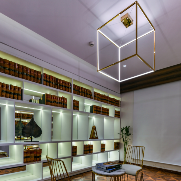 Milstein Cube Chandelier 17″