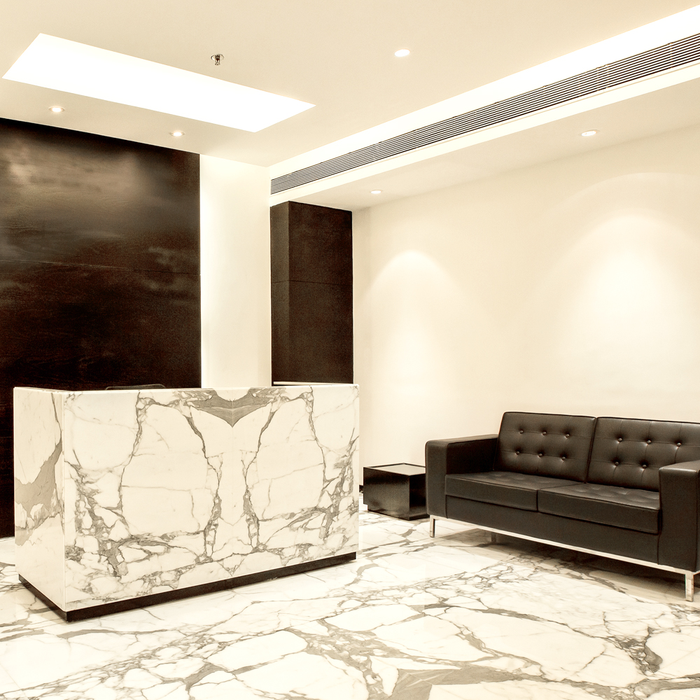 Olympias Reception Desk