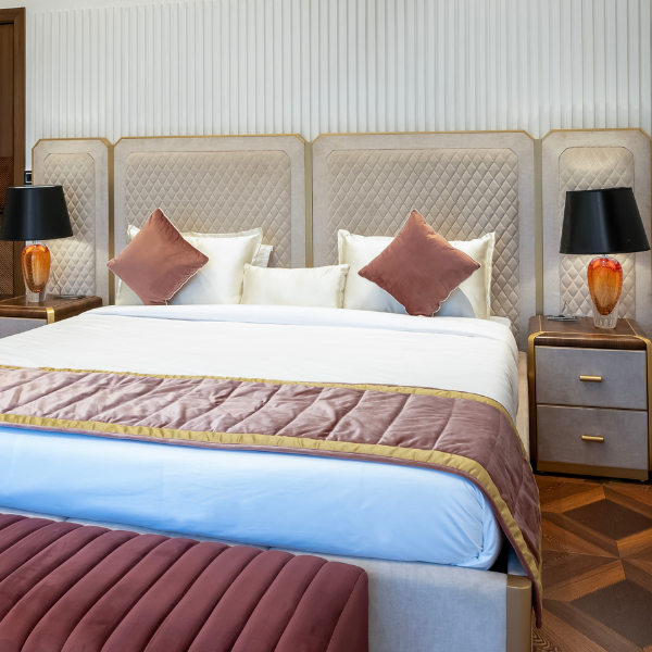 Della Luxury Lights Pisendel Collection