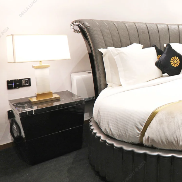 Rayomand Bedside Table