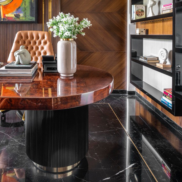 Agas Senior Management Cabin desk