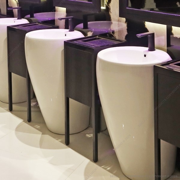 Della Bathrooms Vanities & Vanity Mirrors View All Collections Bert Collection DELL53268