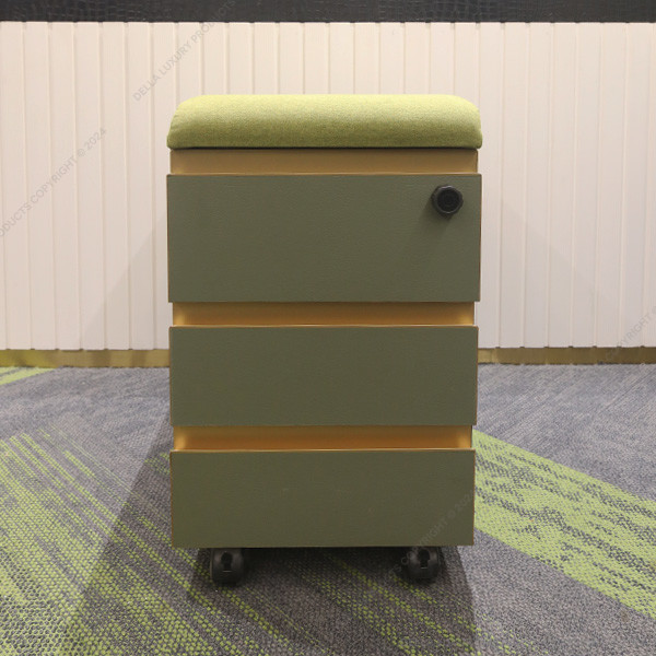 Della Office Furniture Luxury Workstation Pericles Collection thumbnail