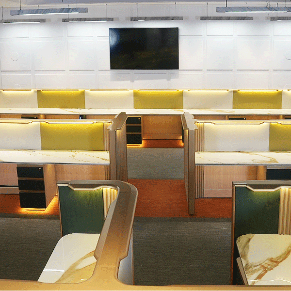 2-Bardiya Straight Workstation DELL5200