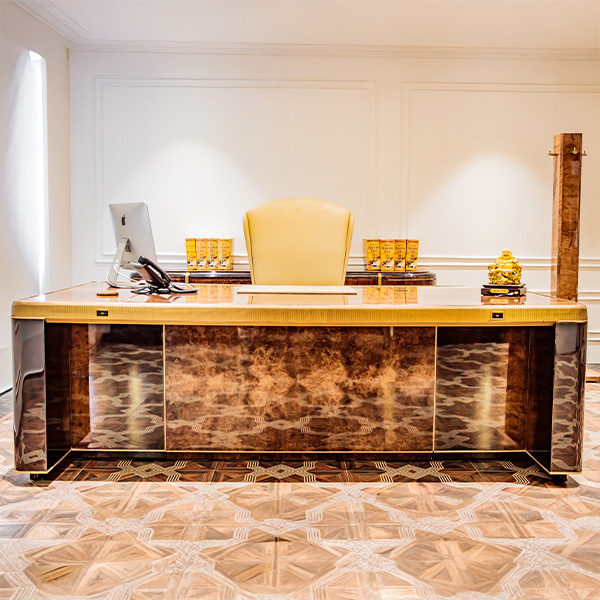 Bahram Senior Management Desk