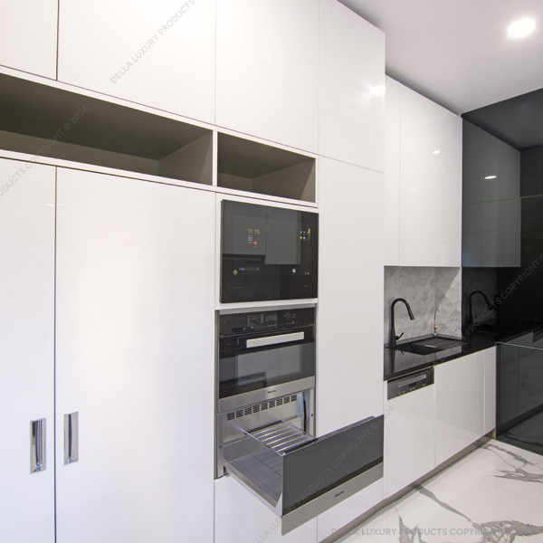  Nova Kitchen Shutters