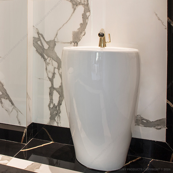 Della Bathrooms Soffio Gold Collection BATH12587