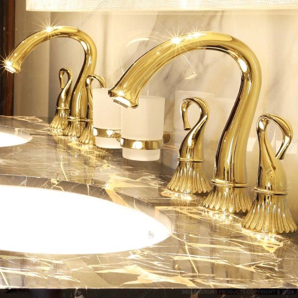 Della Bathroom Luxury Faucet Regio Collection