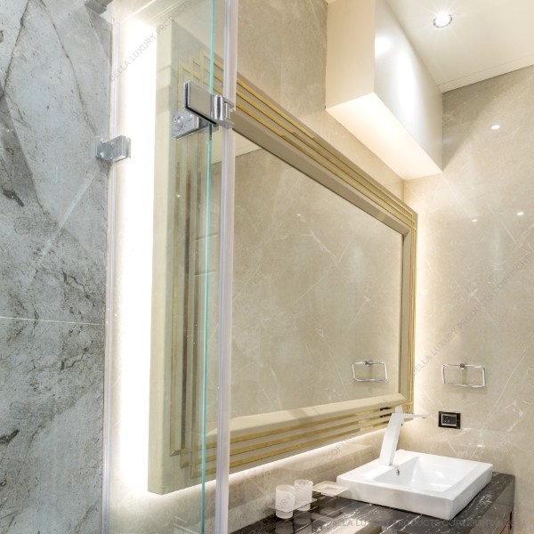 Jaun Vanity Mirror