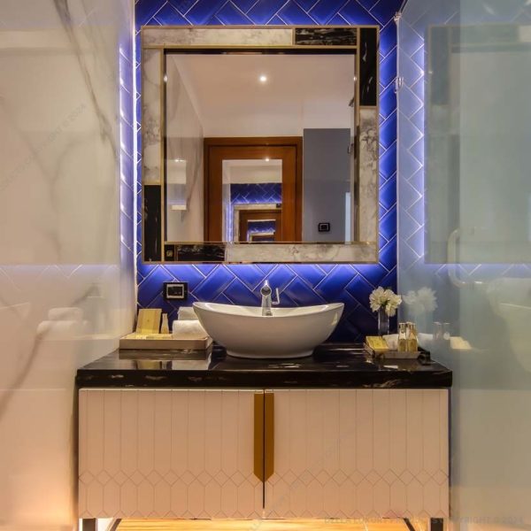 Yelle Vanity Mirror