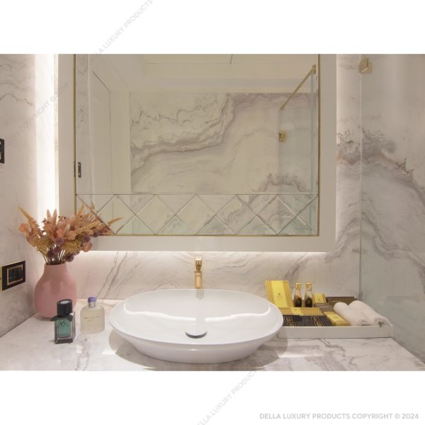 Della Luxury Bathrooms