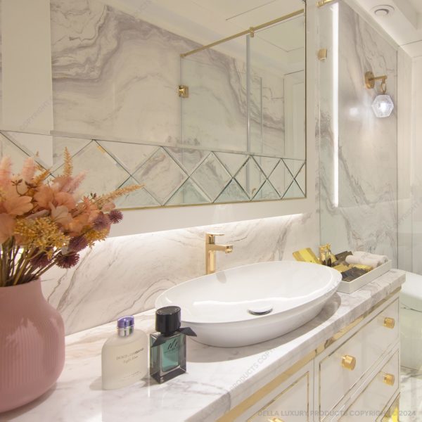 Della Luxury Bathrooms