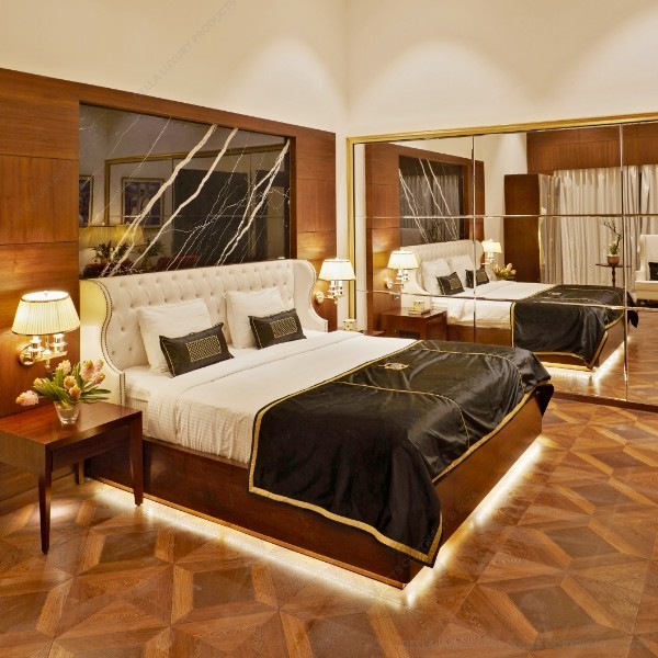 Della Flooring Laminated 12mm Light Brown Leather Stitch Laminate Parquet FLOO511