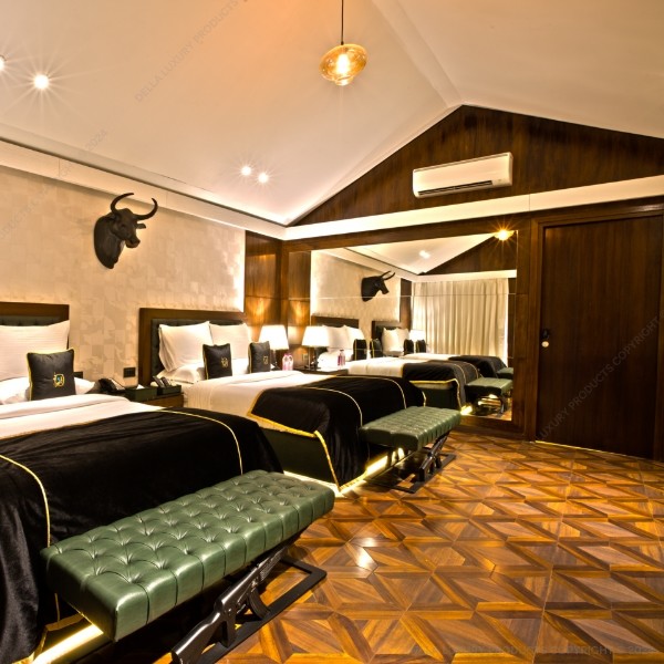 Della Flooring Laminated 12mm Laminated Light Parquet FLOO51