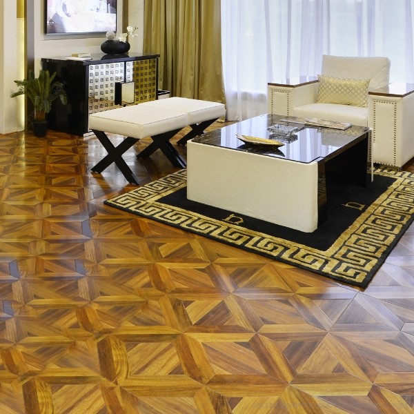Della Flooring Laminated 12mm Laminated Light Parquet FLOO51
