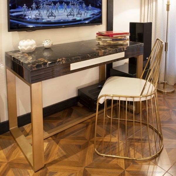 Home Furniture Bedrooms & Wardrobes Gira Collection Gira Study Desk HOME2015