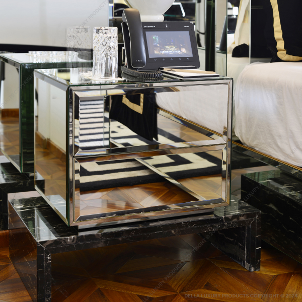 Della Home Furniture Luxury Bedrooms & Wardrobes Mirror Collection Bed Sidetable Product Image