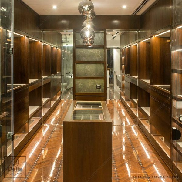 Ahu Walk-In Wardrobe