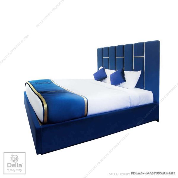 Safana Queen-Size Bed