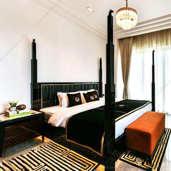 Khaawar Queen-Size Bed