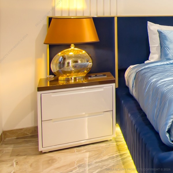 Chamrosh Bedside Table