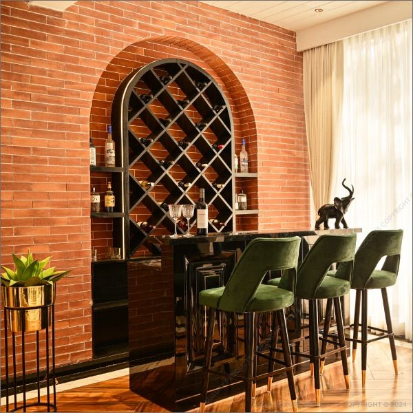 Halley Bar Stool