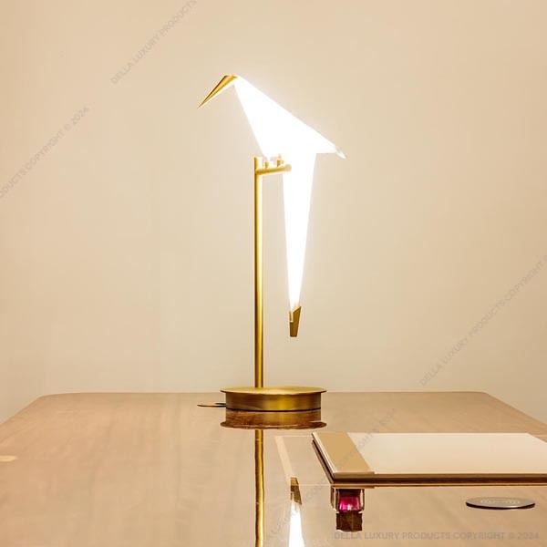 Della Lights Decorative Lights Braxton Collection Braxton Bird Table Lamp LIGH2202