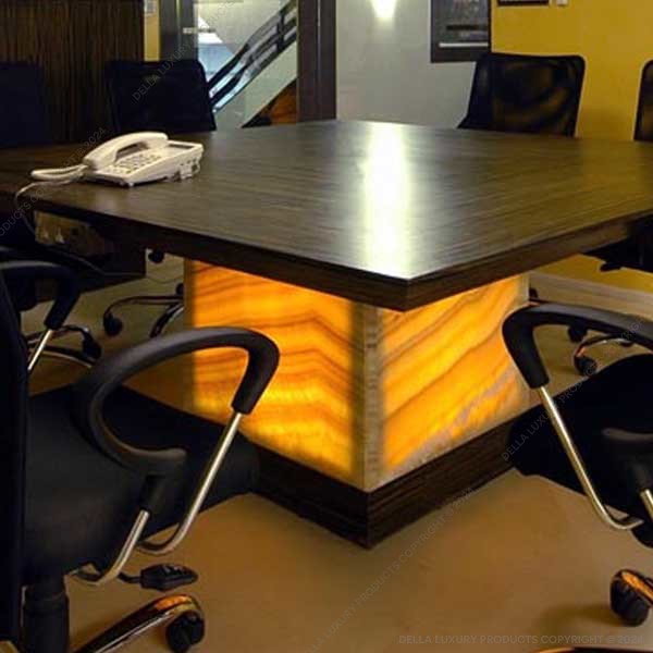 Della Luxury Meeting Tables Julius Collection