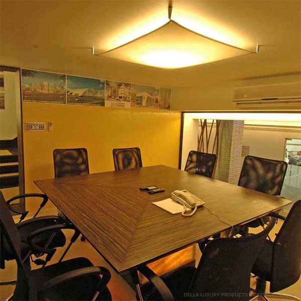 Della Luxury Meeting Tables Julius Collection