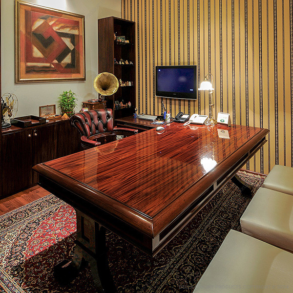 Della office furniture luxury senior management cabin valentinian collection product thumbnail