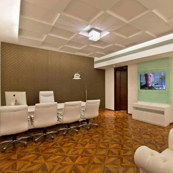 Viceroy Senior Management Desk