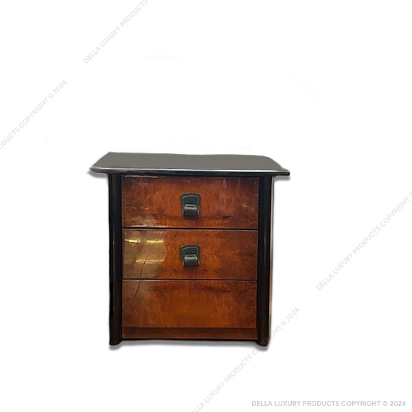 Faustin Pedestal
