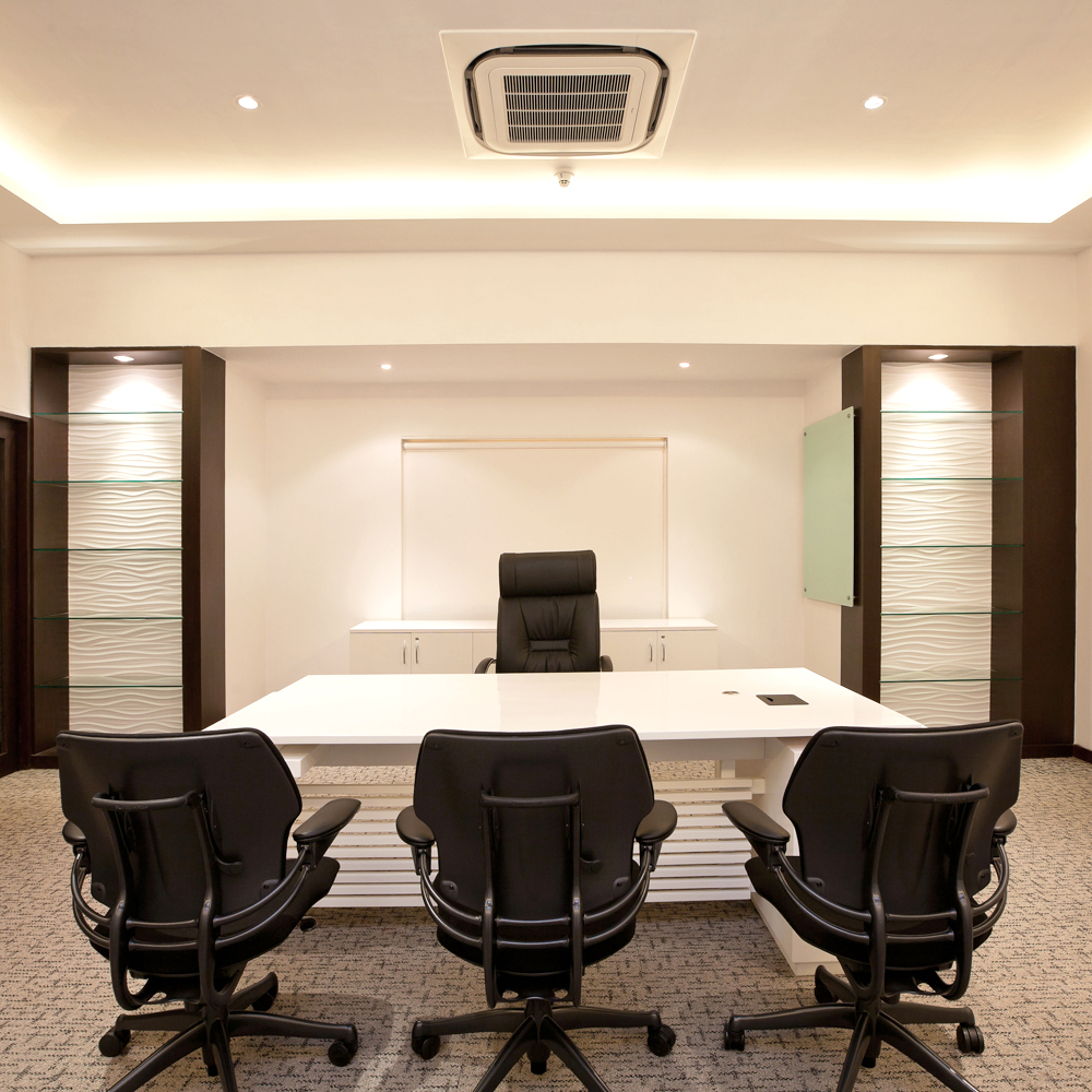 Cleopatra Executive Cabin Desk