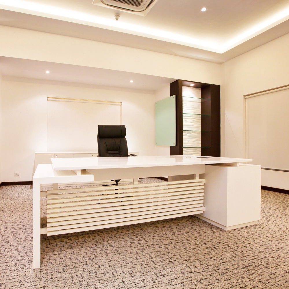 Cleopatra Executive Cabin Desk