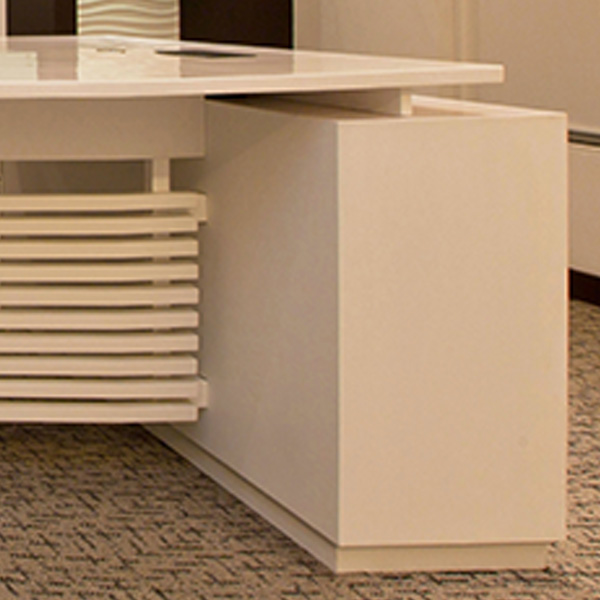 Cleopatra Executive Cabin Desk
