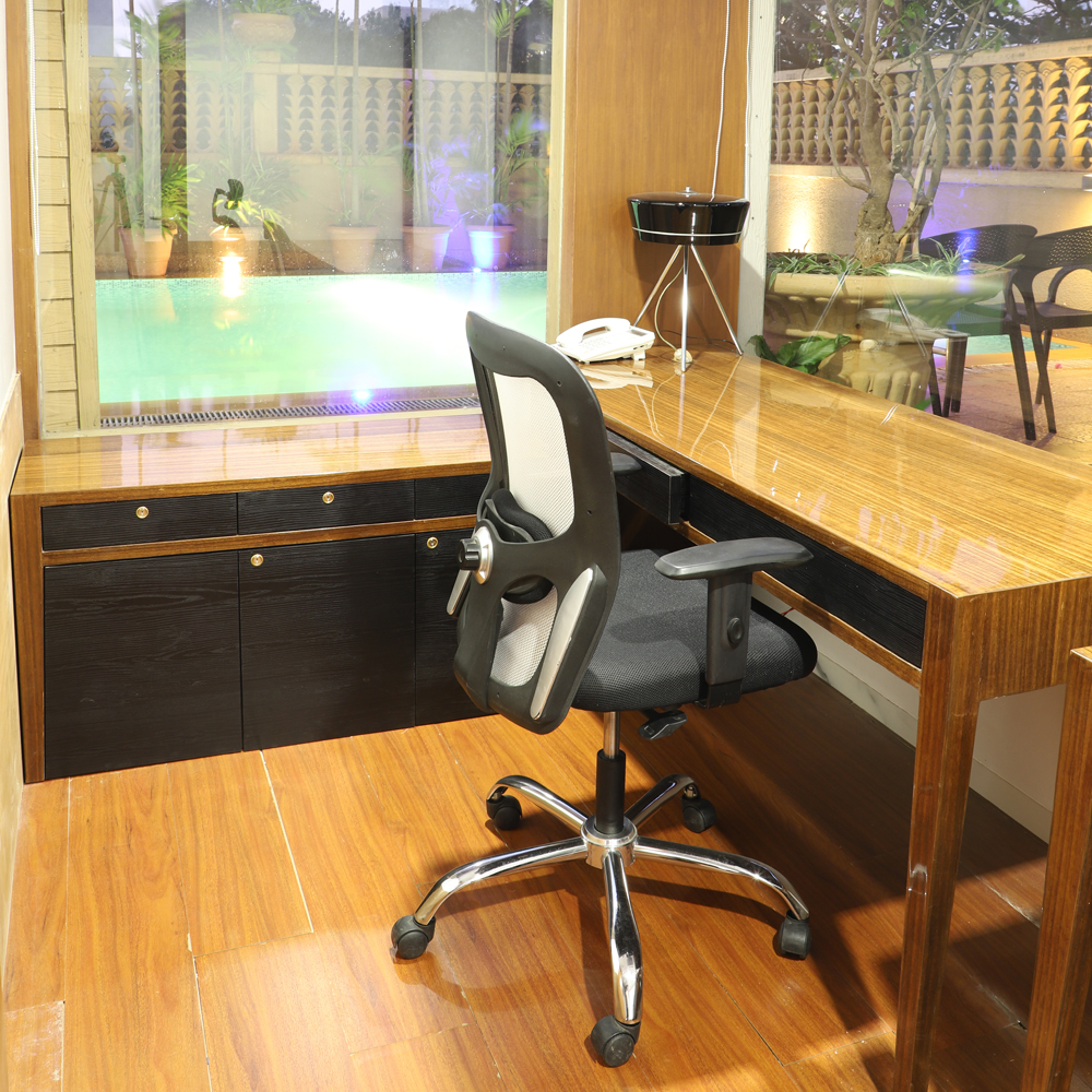 Pedro Executive Cabin Desk