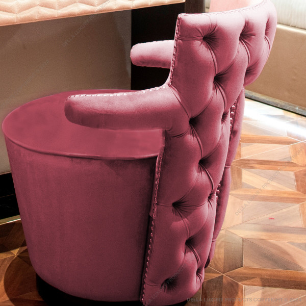 aria accent chair thumbnail