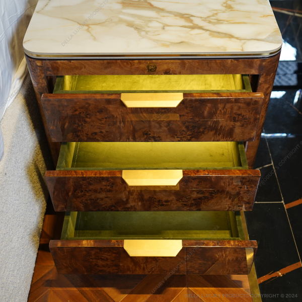 Della Home Furniture Luxury Bedrooms Farzin Collection Bed Sidetable Product Image