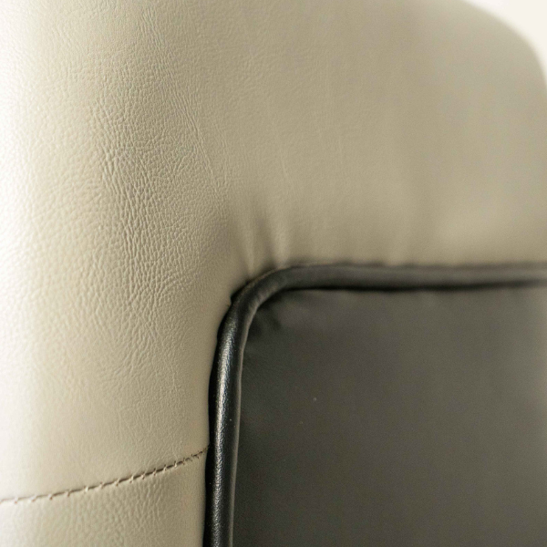 Leila Chair
