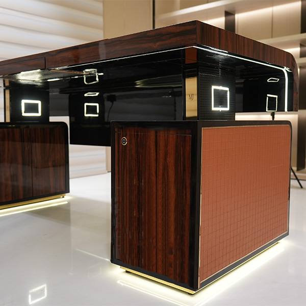 Antiochus Cabin desk